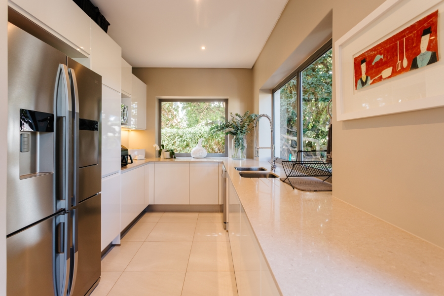 4 Bedroom Property for Sale in Kommetjie Western Cape